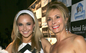 Hayden Panettiere's Mom Triggers Fans' Fury After Comparisons Emerge Of Her Statements About Late Daughter