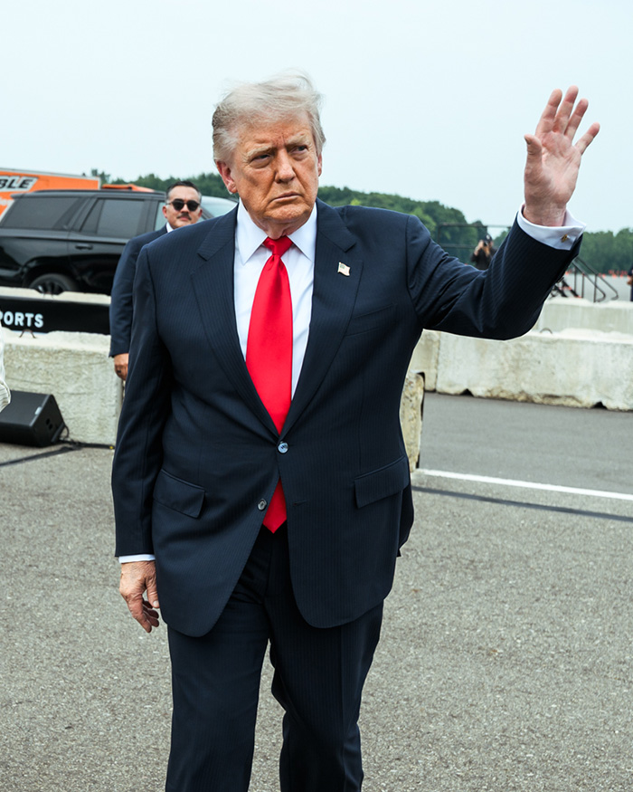 Trump’s “Mystery Bulge” Leads To Frenzied Reactions As Many Speculate What Could Be In His Pants Trump’s “Mystery Bulge” Leads To Frenzied Reactions As Many Speculate What Could Be In His Pants
