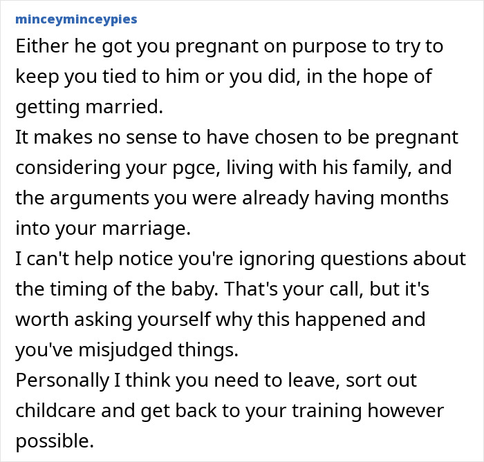 A screenshot of a forum comment about a pregnant woman, her husband, old messages, and timing of pregnancy. A screenshot of a forum comment about a pregnant woman, her husband, old messages, and timing of pregnancy.