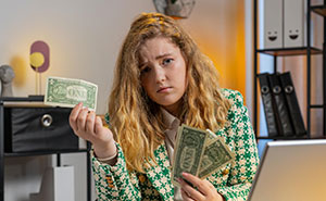Entitled Landlord Expects $3,825 On Top Of Rent, Charges A “Work-From-Home” Fee