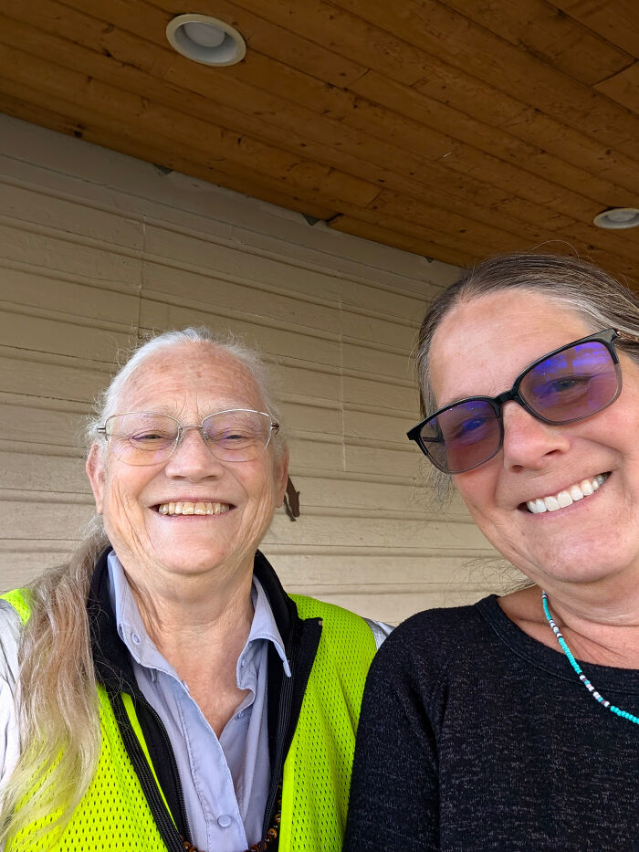 Smiling women supporting leukemia cause during 356 miles walk to find a match Smiling women supporting leukemia cause during 356 miles walk to find a match