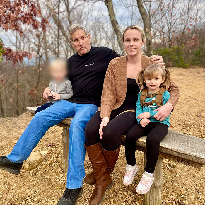 Saylor Hayes investigation: The parents and children, including 5YO Saylor Hayes, seated outdoors.
