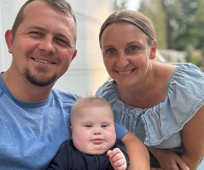 Grieving parents posing with their baby before tragic hospital incident Grieving parents posing with their baby before tragic hospital incident