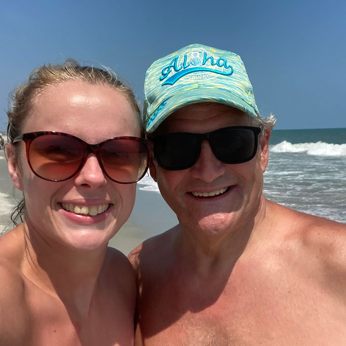 Saylor Hayes parents: A selfie of the couple, Saylor Hayes parents, smiling on a beach.