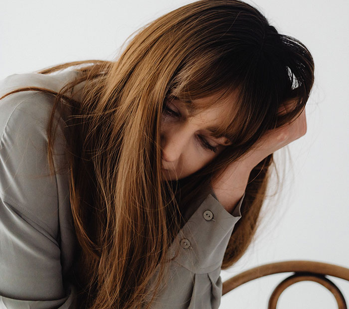 Husband Starts Acting Like A "Psycho" After His Affair With A Younger Coworker Comes To Light Husband Starts Acting Like A "Psycho" After His Affair With A Younger Coworker Comes To Light