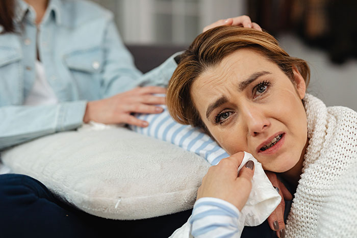 Husband Starts Acting Like A "Psycho" After His Affair With A Younger Coworker Comes To Light Husband Starts Acting Like A "Psycho" After His Affair With A Younger Coworker Comes To Light