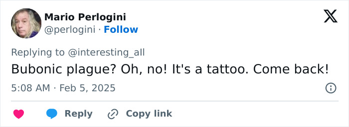 A social media post joking about the viral fingertip tattoo trend looking like bubonic plague A social media post joking about the viral fingertip tattoo trend looking like bubonic plague