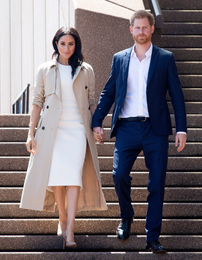 Harry and Meghan UK return, holding hands on stairs, as tension rises and parents receive school warnings. Harry and Meghan UK return, holding hands on stairs, as tension rises and parents receive school warnings.