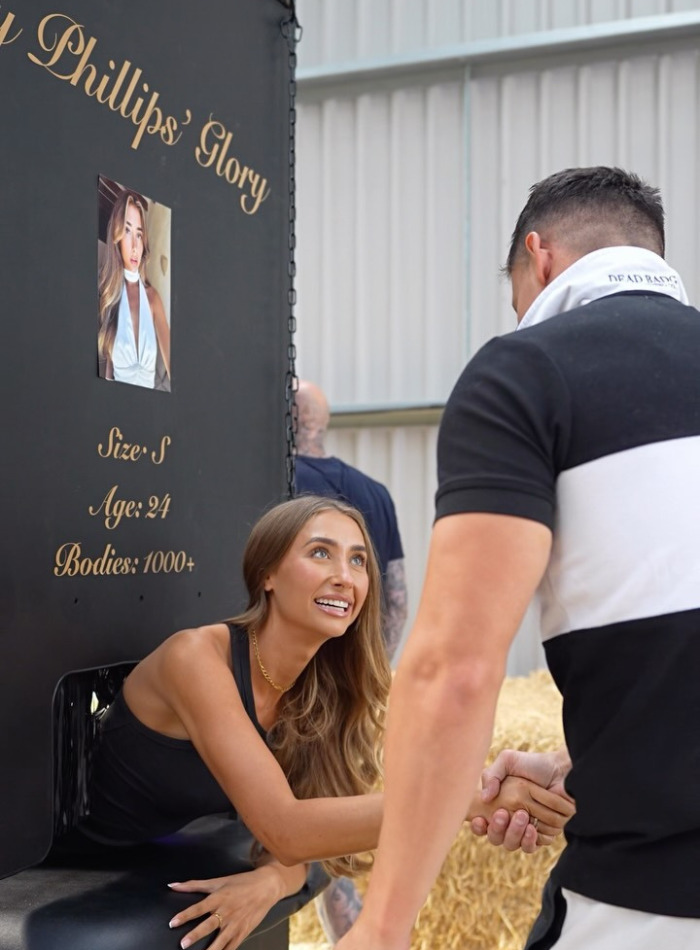 Lily Phillips in an adult industry stunt, fixing viewers on one detail. Lily Phillips in an adult industry stunt, fixing viewers on one detail.