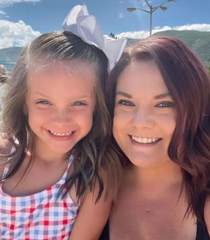 Smiling mom and daughter, central figures in the Las Vegas hotel tragedy. Smiling mom and daughter, central figures in the Las Vegas hotel tragedy.