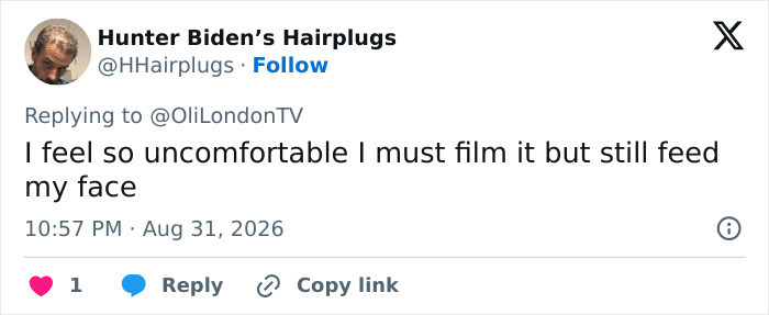 A tweet about a trans woman leaving a Japanese restaurant. This tweet says: I feel so uncomfortable I must film it.
