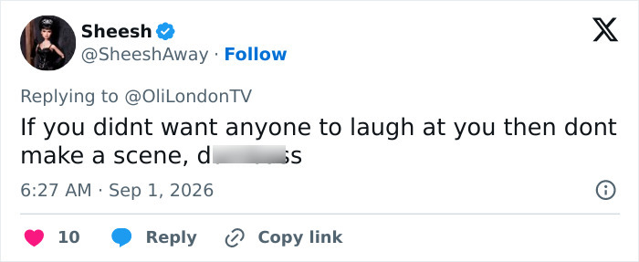 A tweet by @SheeshAway about a trans woman leaving a Japanese restaurant without paying, stating 'If you didn't want anyone to laugh at you then don't make a scene'.
