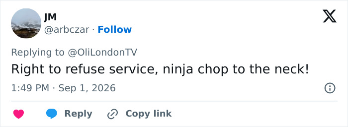 A tweet about a trans woman leaving a Japanese restaurant. This tweet says: Right to refuse service, ninja chop to the neck!