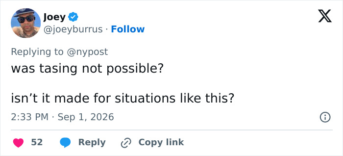 Screenshot of a tweet questioning use of tasing during the Times Square attacker confrontation with cops after the Bank of America VP victim incident. Screenshot of a tweet questioning use of tasing during the Times Square attacker confrontation with cops after the Bank of America VP victim incident.