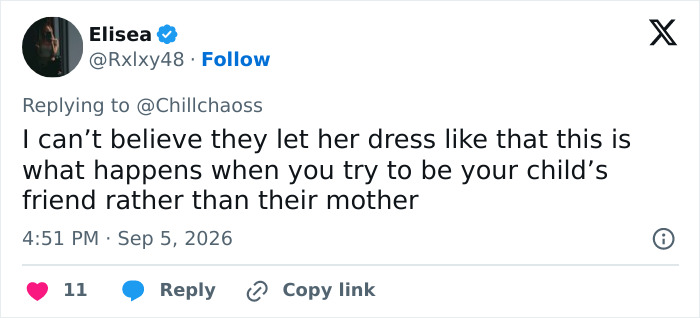 Screenshot of a tweet by Elisea criticizing the parenting of Kim Kardashian and daughter North West.