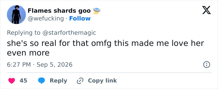 A fan's emotional reaction to Phoebe Bridgers visible leg hair: This made me love her even more. A fan's emotional reaction to Phoebe Bridgers visible leg hair: This made me love her even more.