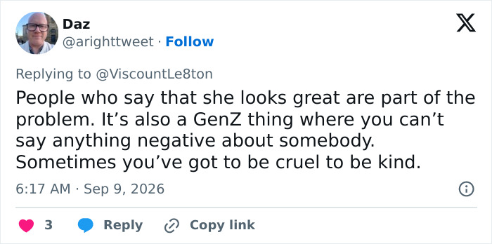 Screenshot of a tweet by Daz, commenting on Katie Price's latest appearance after corrective surgery. Screenshot of a tweet by Daz, commenting on Katie Price's latest appearance after corrective surgery.