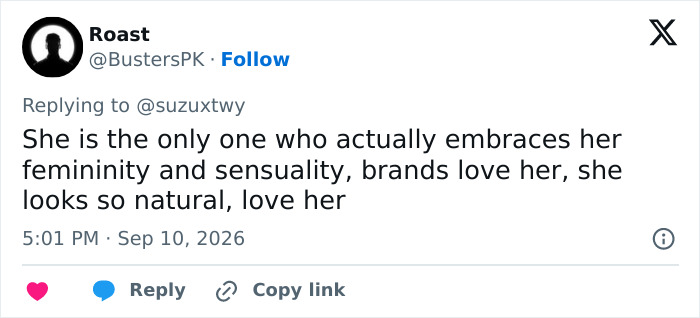 Screenshot of a tweet praising Sydney Sweeney for embracing femininity. Her lingerie brand struggles. Screenshot of a tweet praising Sydney Sweeney for embracing femininity. Her lingerie brand struggles.