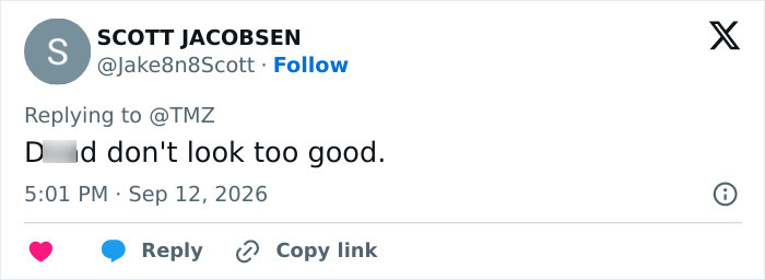 Tweet with a blurred name, stating D d don't look too good about cosmetic procedures. Tweet with a blurred name, stating D d don't look too good about cosmetic procedures.