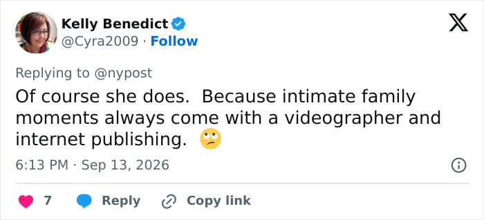 Screenshot of a tweet from Kelly Benedict criticizing Meghan Markle's post for being overly staged. Screenshot of a tweet from Kelly Benedict criticizing Meghan Markle's post for being overly staged.