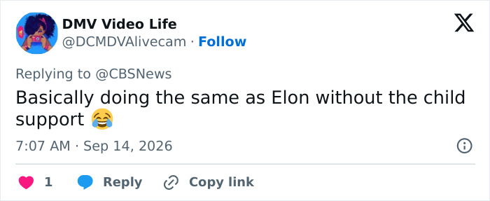 Another tweet discussing the single dad and surrogate baby, highlighting the bombshell expos&eacute;.