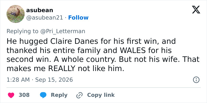 Screenshot of a tweet discussing the Emmy Winner's tense moment and his wife.