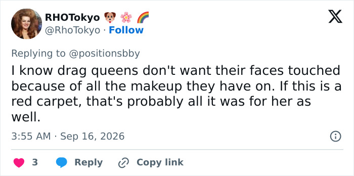 A tweet suggesting a Zendaya stylist's red carpet interaction was due to makeup, similar to drag queens.
