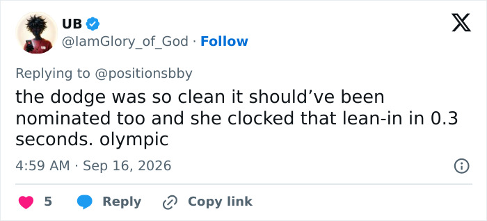 Screenshot of a tweet discussing the Hollywood Star's awkward interaction with Zendaya's stylist.
