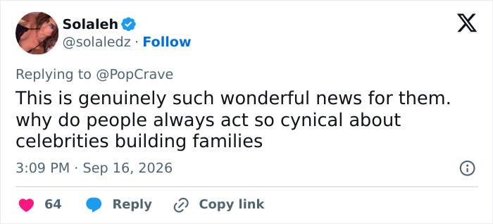 Screenshot of a netizen comment expressing support for Lena Dunham after welcoming first baby via surrogate. Screenshot of a netizen comment expressing support for Lena Dunham after welcoming first baby via surrogate.