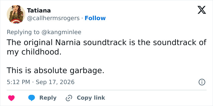 A tweet expressing strong negative opinions on a fantasy adaptation, comparing it unfavorably to the original Narnia soundtrack.