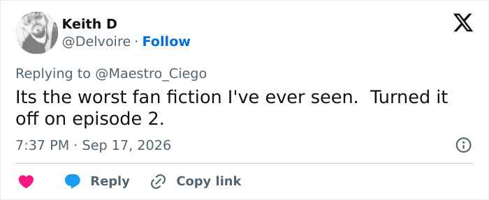 A tweet about a nepo baby's show. The tweet says it is the worst fan fiction and received scathing reviews.