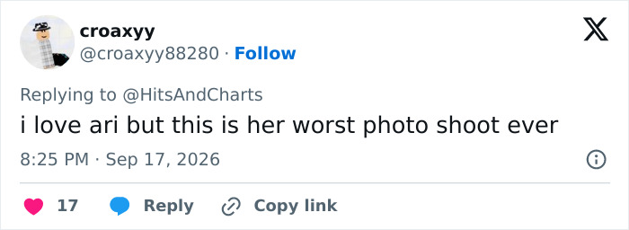 Twitter comment about Ariana Grande's snaps, sharing fan worry about her photos.