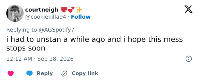 Another social media post showing worry about Ariana Grande's appearance, hoping the situation improves soon.