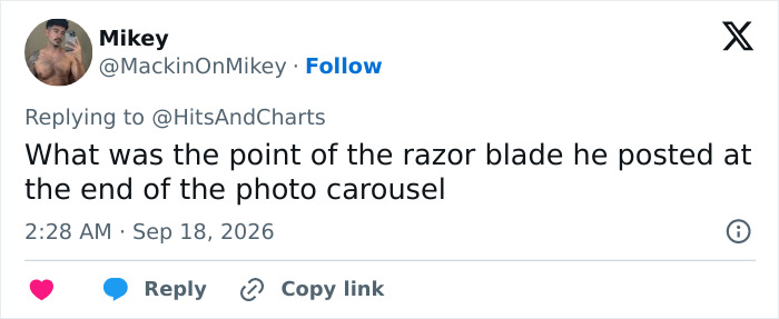 Twitter comment about Ariana Grande's snaps, sparking worry regarding a razor blade detail.