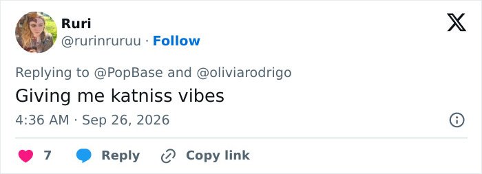 User compares Olivia Rodrigo's look to Katniss vibes User compares Olivia Rodrigo's look to Katniss vibes