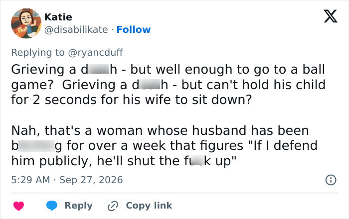 Tweet discussing opinions on grieving and family support