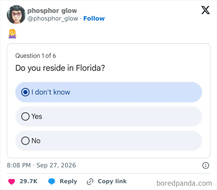Funny tweets showing a confused online survey question about residing in Florida