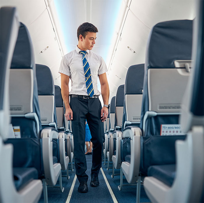 Woman Tries To Ignore Creepy Seatmate Who Won’t Shut Up, Until She Gets Moved And The Reason Surprises Her Woman Tries To Ignore Creepy Seatmate Who Won’t Shut Up, Until She Gets Moved And The Reason Surprises Her