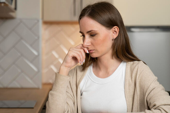 57 People Caught Their Partners In These Gross Acts And Could Never Look At Them The Same