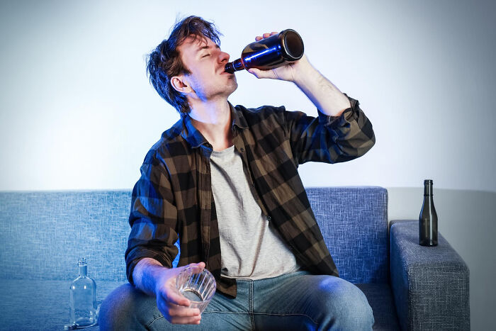 57 People Caught Their Partners In These Gross Acts And Could Never Look At Them The Same