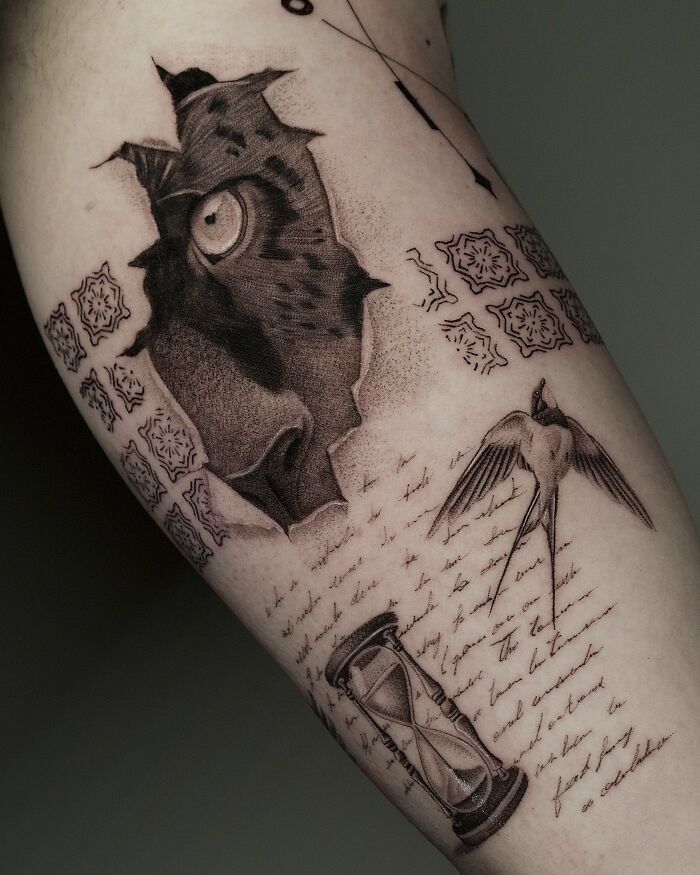 Realistic horse head tattoo with bird and hourglass in animal tattoo design