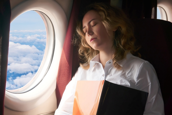 Service Member Feels Entitled To Window Seat As He's In Uniform, Acts Smug When He&rsquo;s Asked To Move
