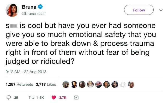 A tweet from Bruna about emotional safety in relationships, a chucklesome meme about emotional bonds.