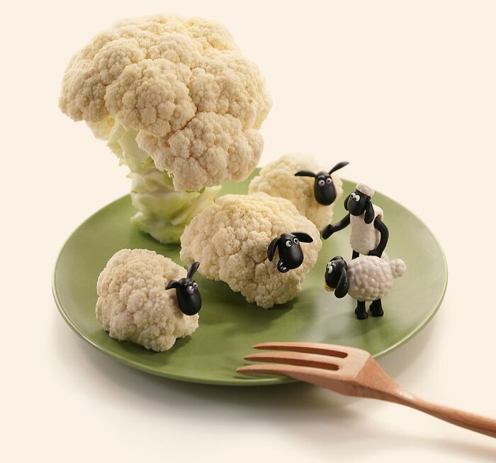 Miniature Calendar work by Tatsuya Tanaka depicting Shaun the Sheep characters among cauliflower florets.