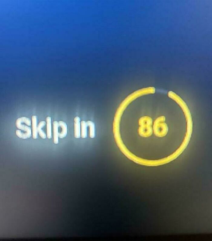 A screen displaying Skip in and the number 86 in a yellow circle, reflecting the horrid and sad world.
