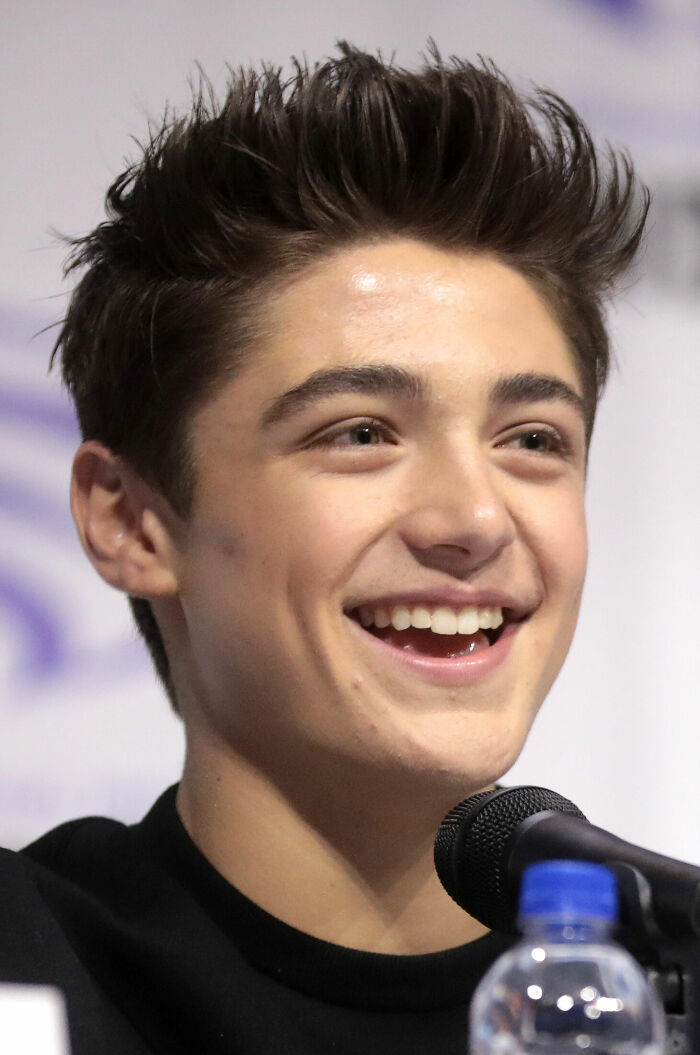 Actor Asher Angel, 24