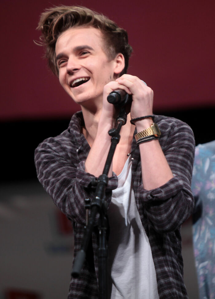 British Vlogger Joe Sugg, 35