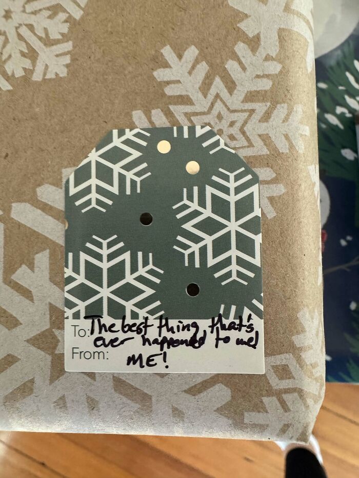 A gift tag with a sweet message, proof of finding the right man.