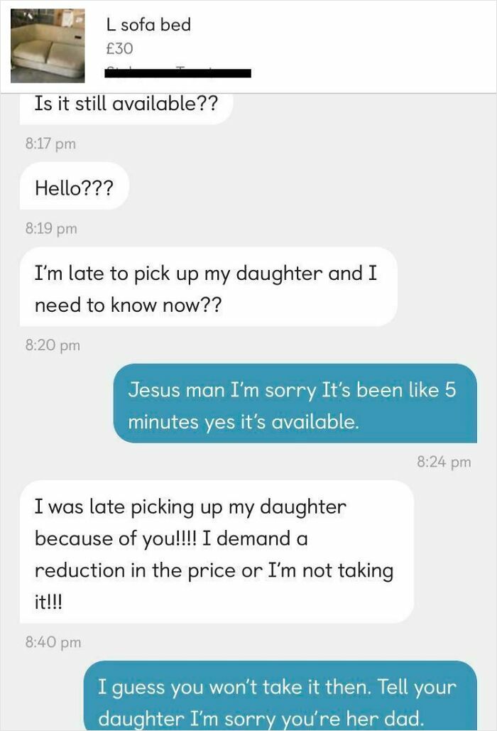 Choosing beggars: Text message exchange of a buyer demanding a price reduction for being late.