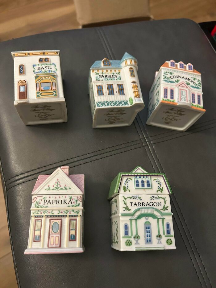 Set of five miniature ceramic house spice jars, an adorable discovery among thrift store finds